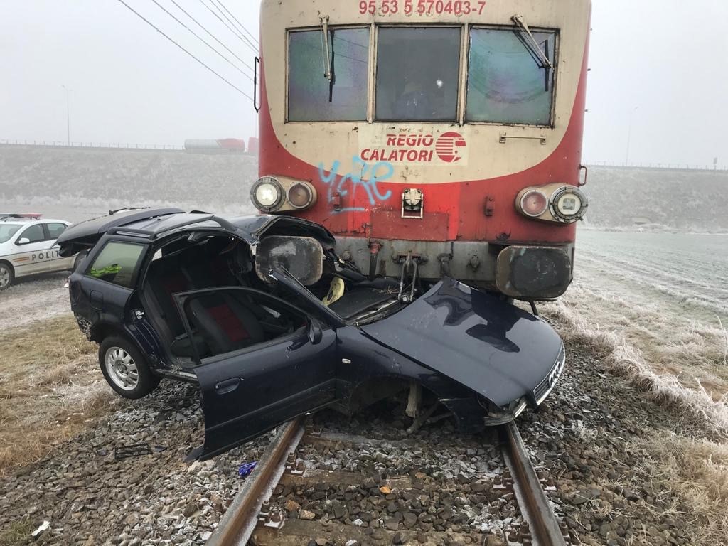 Autoturism Lovit De Tren In Aradul Nou Aradon