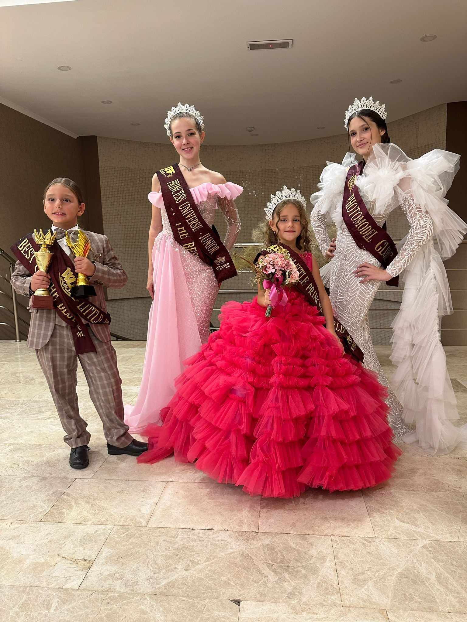FOTO | Ysabela şi Vladimir, Little Princess şi Little Prince World 2023
