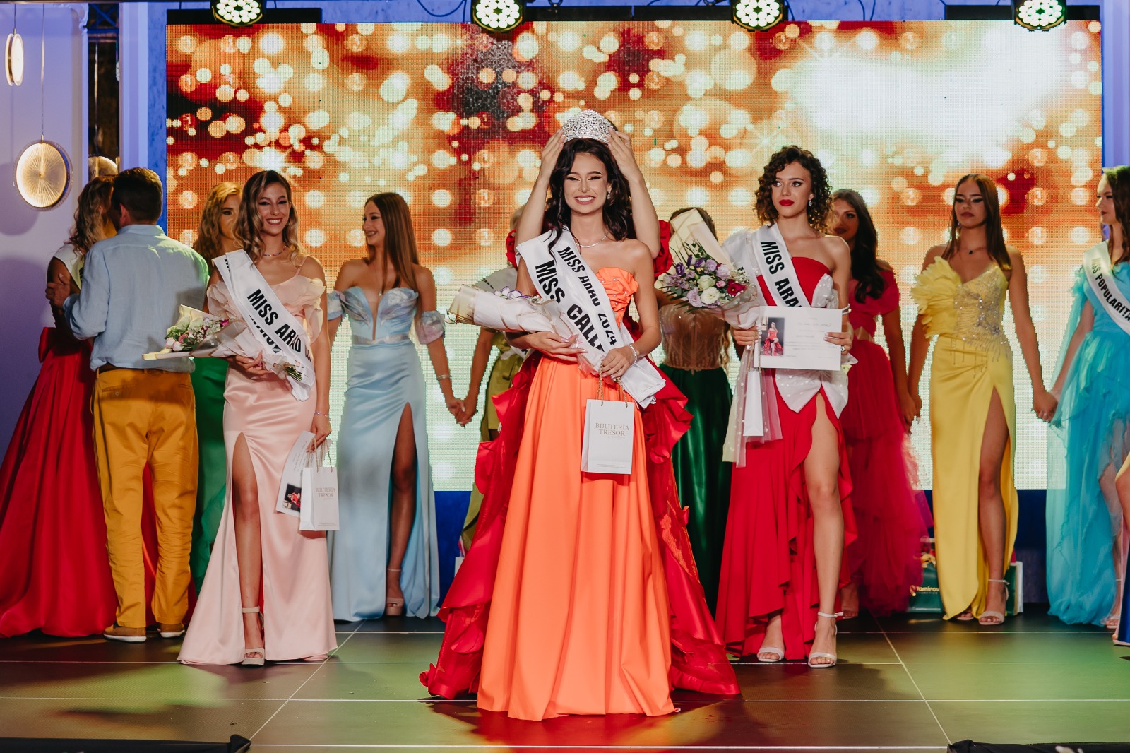 Galerie foto| Daria Ducec și-a adjudecat titlul de Miss Arad 2024